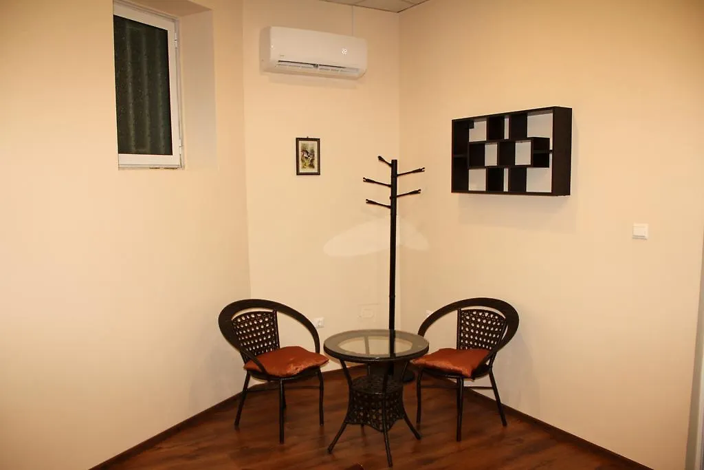 Diva Apartment Warna